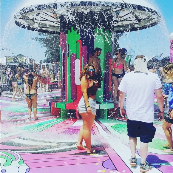 Meet your Posher, Savannah - Picture 1 of 1